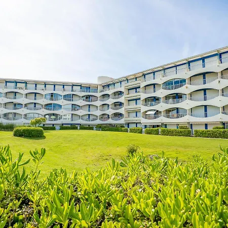 Apartment Les Terrasses De La Mer-13 By Interhome